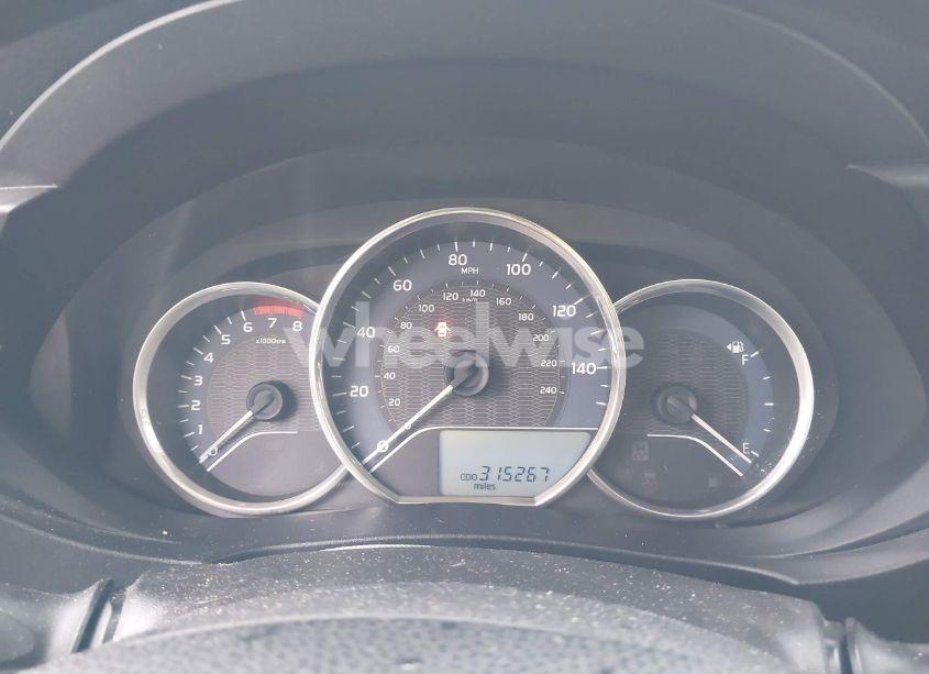 Photo 7 of 2015 Toyota Corolla LE (VIN 5YFBURHE5FP279901)