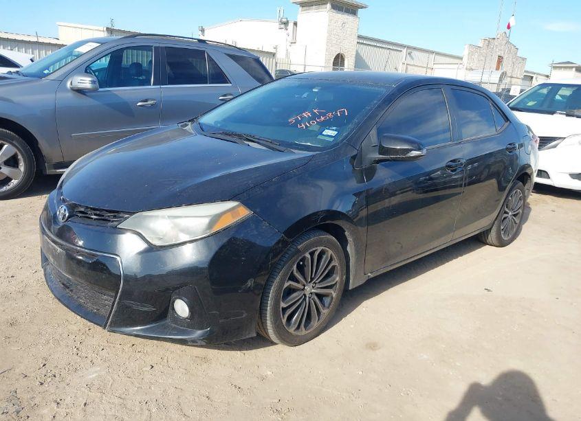 Photo 2 of 2015 Toyota Corolla S PLUS (VIN 5YFBURHE5FP289473)