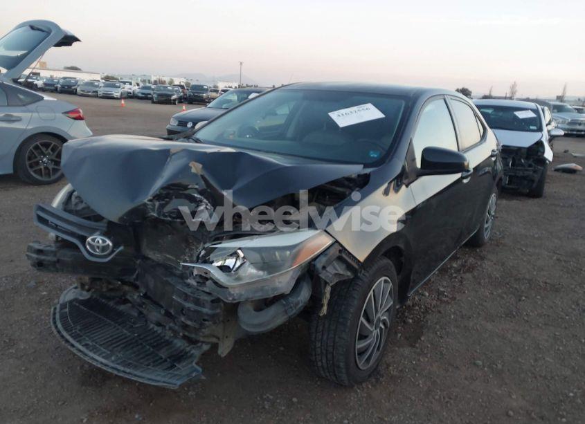 Photo 18 of 2015 Toyota Corolla LE (VIN 5YFBURHE5FP299873)