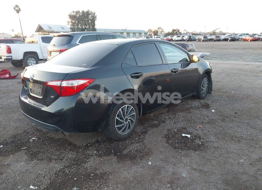 Photo 4 of 2015 Toyota Corolla LE (VIN 5YFBURHE5FP299873)