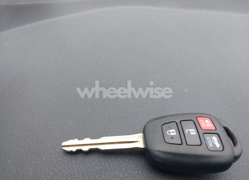 Photo 11 of 2015 Toyota Corolla S PLUS (VIN 5YFBURHE5FP312900)