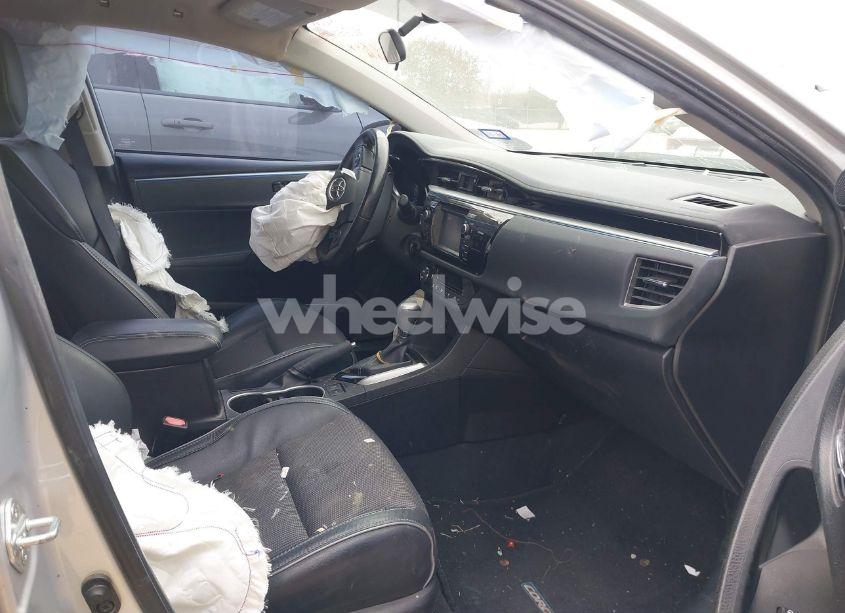 Photo 5 of 2015 Toyota Corolla S PLUS (VIN 5YFBURHE5FP312900)