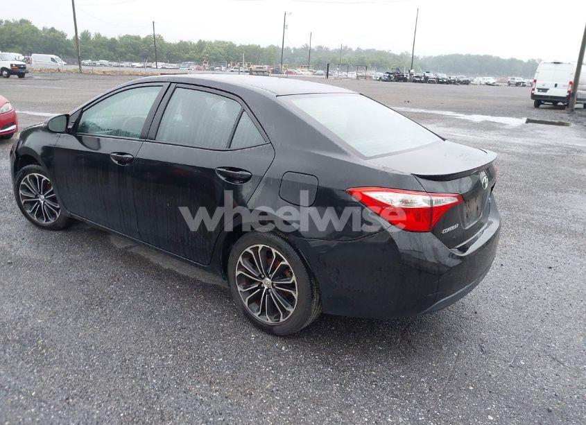 Photo 3 of 2015 Toyota Corolla S PLUS (VIN 5YFBURHE5FP343869)
