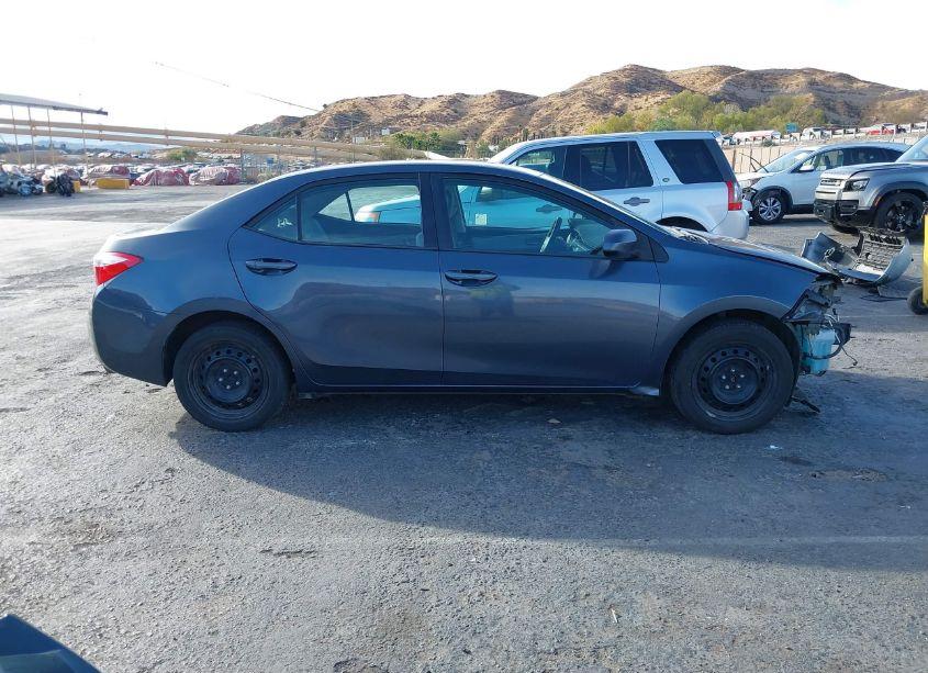 Photo 14 of 2015 Toyota Corolla LE (VIN 5YFBURHE5FP351793)