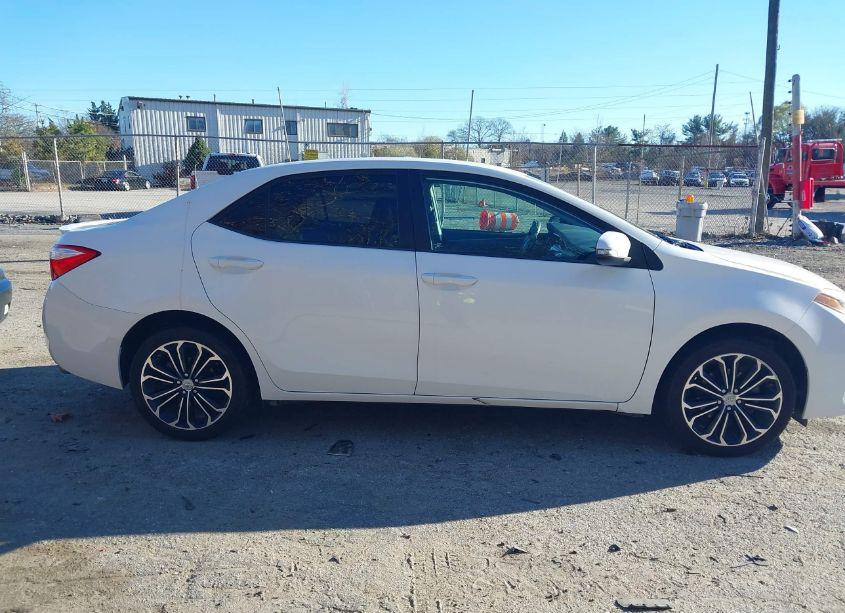 Photo 13 of 2015 Toyota Corolla S PLUS (VIN 5YFBURHE5FP353656)