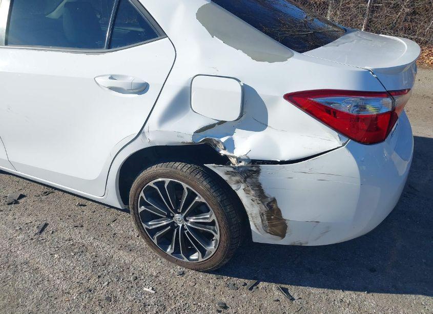 Photo 6 of 2015 Toyota Corolla S PLUS (VIN 5YFBURHE5FP353656)