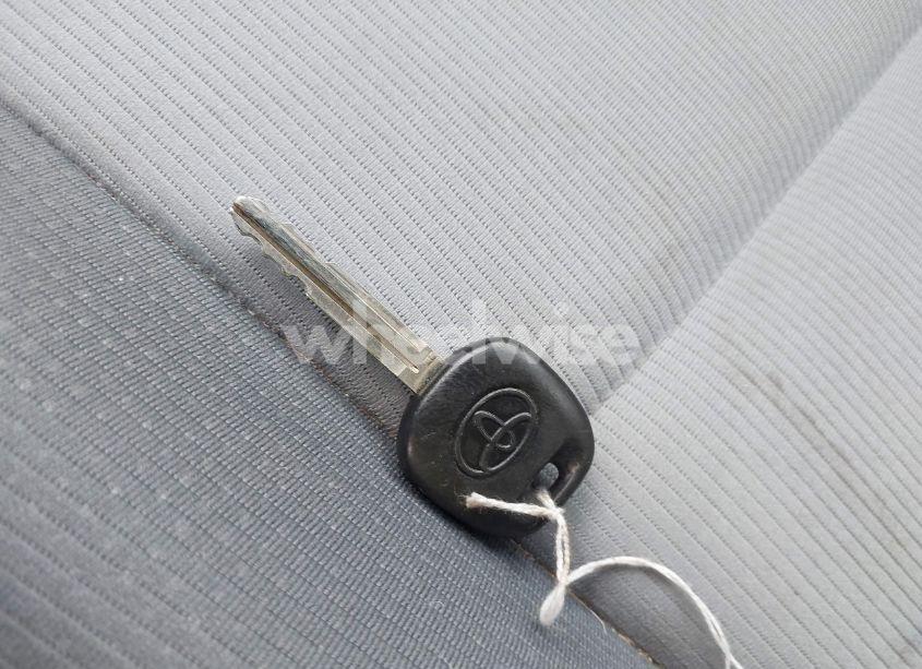 Photo 11 of 2016 Toyota Corolla L (VIN 5YFBURHE5GP377277)