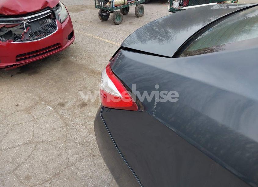 Photo 18 of 2016 Toyota Corolla L (VIN 5YFBURHE5GP377277)