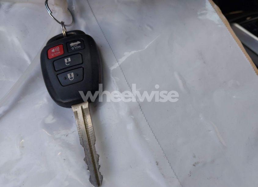 Photo 11 of 2016 Toyota Corolla S PLUS (VIN 5YFBURHE5GP378218)