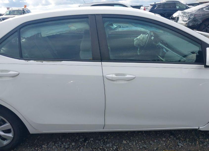 Photo 14 of 2016 Toyota Corolla LE (VIN 5YFBURHE5GP390594)