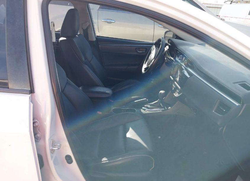 Photo 5 of 2016 Toyota Corolla S PREMIUM (VIN 5YFBURHE5GP408639)