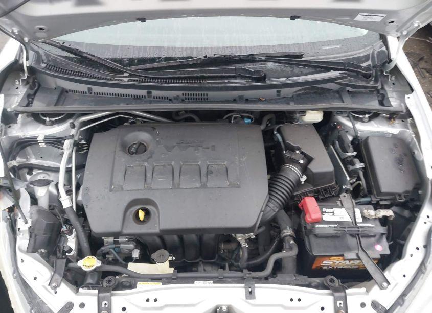 Photo 10 of 2016 Toyota Corolla LE (VIN 5YFBURHE5GP408785)