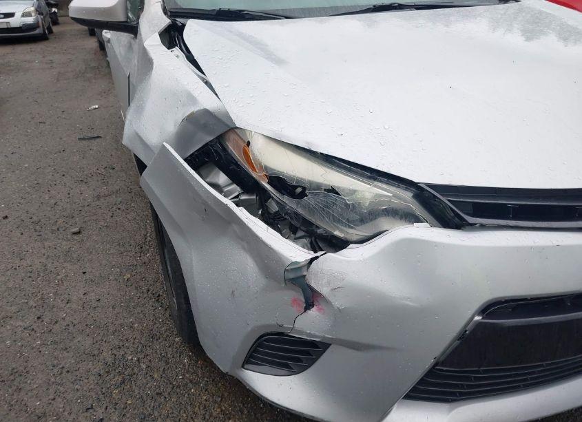 Photo 6 of 2016 Toyota Corolla LE (VIN 5YFBURHE5GP408785)