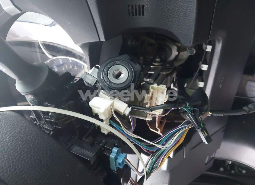 Photo 18 of 2016 Toyota Corolla LE PLUS (VIN 5YFBURHE5GP412500)