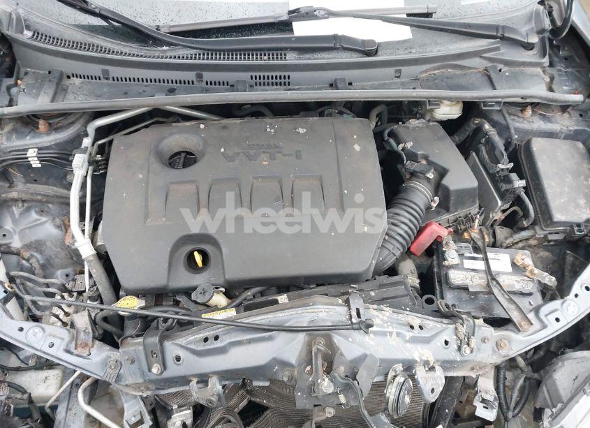 Photo 10 of 2016 Toyota Corolla LE (VIN 5YFBURHE5GP424792)