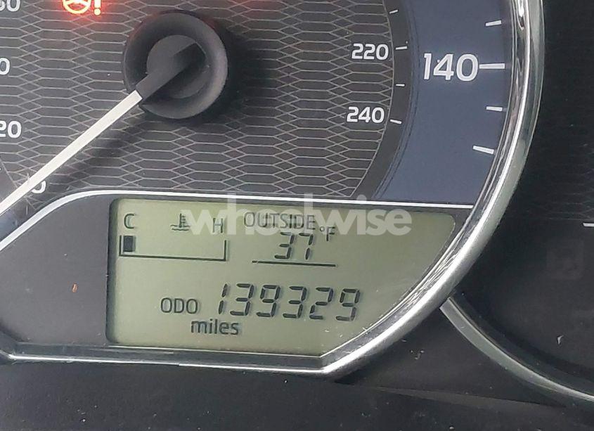 Photo 15 of 2016 Toyota Corolla LE (VIN 5YFBURHE5GP424792)