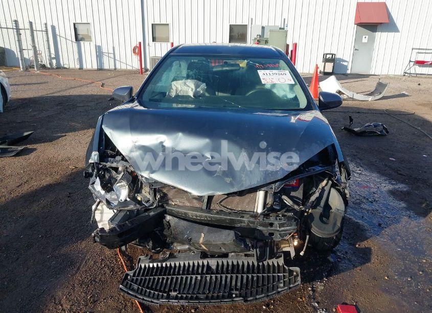 Photo 12 of 2016 Toyota Corolla LE (VIN 5YFBURHE5GP430558)