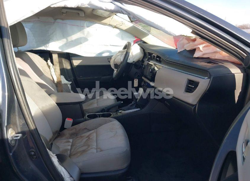 Photo 5 of 2016 Toyota Corolla LE (VIN 5YFBURHE5GP430558)