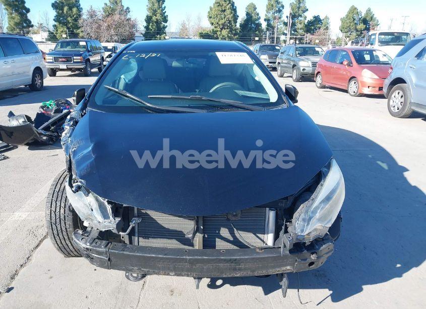 Photo 13 of 2016 Toyota Corolla LE PLUS (VIN 5YFBURHE5GP438580)