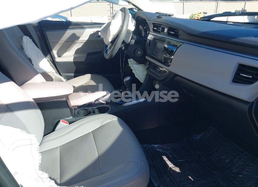 Photo 5 of 2016 Toyota Corolla LE PLUS (VIN 5YFBURHE5GP438580)