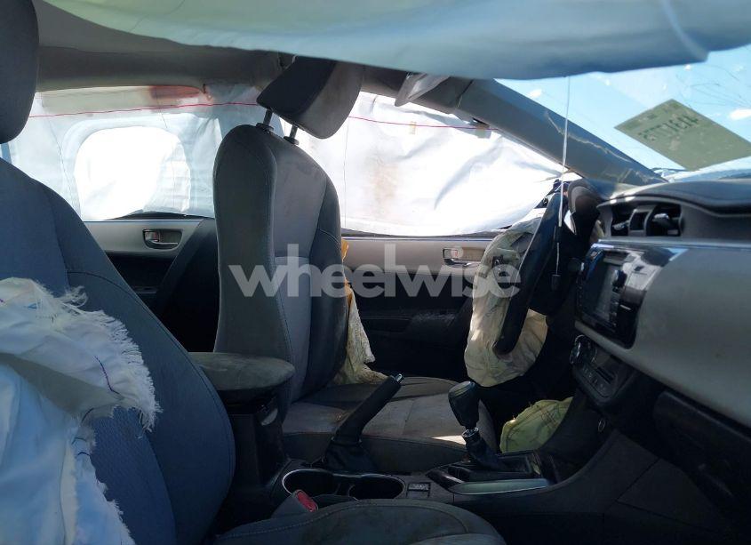 Photo 5 of 2016 Toyota Corolla LE (VIN 5YFBURHE5GP450387)