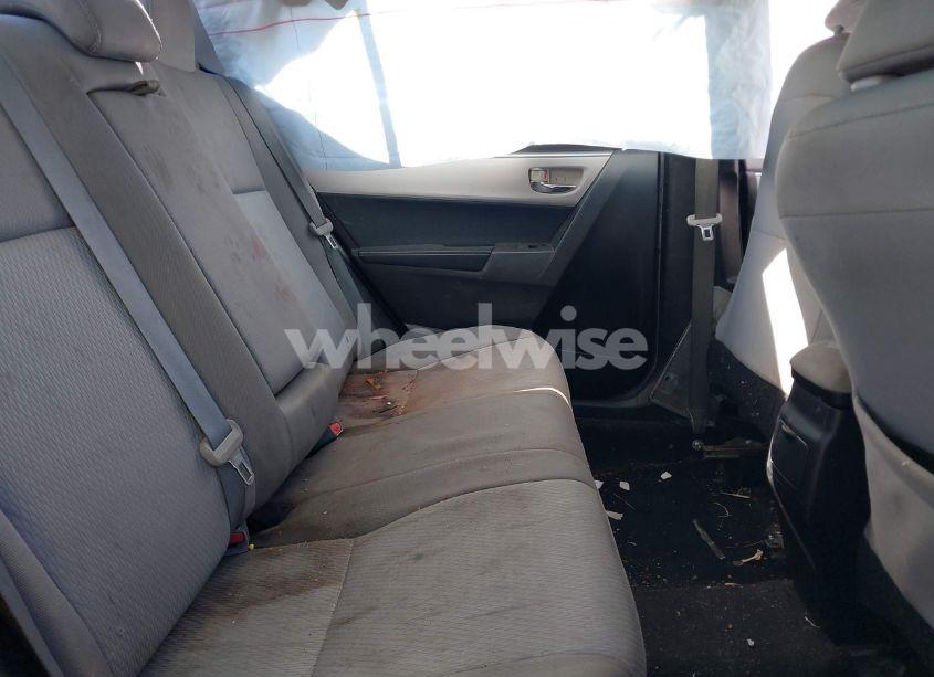 Photo 8 of 2016 Toyota Corolla LE (VIN 5YFBURHE5GP450387)