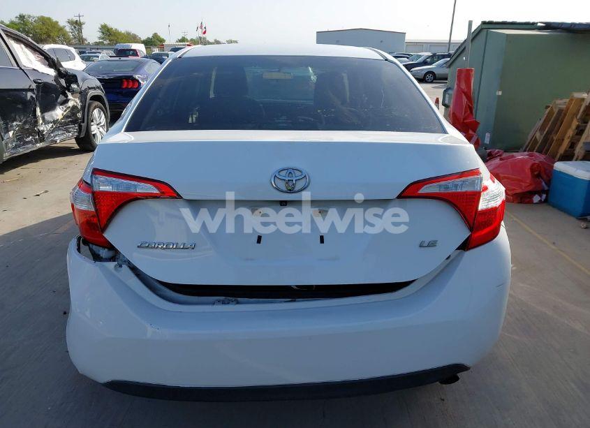 Photo 17 of 2016 Toyota Corolla LE (VIN 5YFBURHE5GP452303)