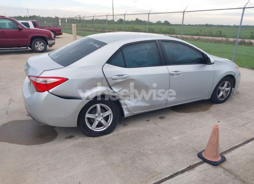 Photo 4 of 2016 Toyota Corolla L (VIN 5YFBURHE5GP474429)