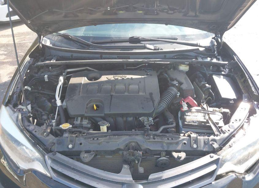 Photo 10 of 2016 Toyota Corolla LE (VIN 5YFBURHE5GP483390)