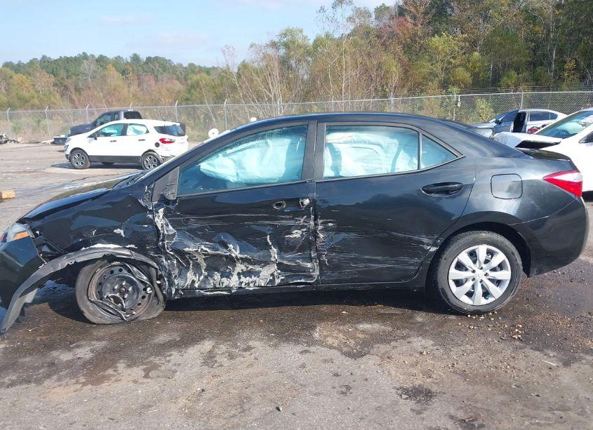 Photo 15 of 2016 Toyota Corolla LE (VIN 5YFBURHE5GP483390)