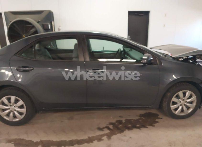 Photo 13 of 2016 Toyota Corolla LE (VIN 5YFBURHE5GP491604)