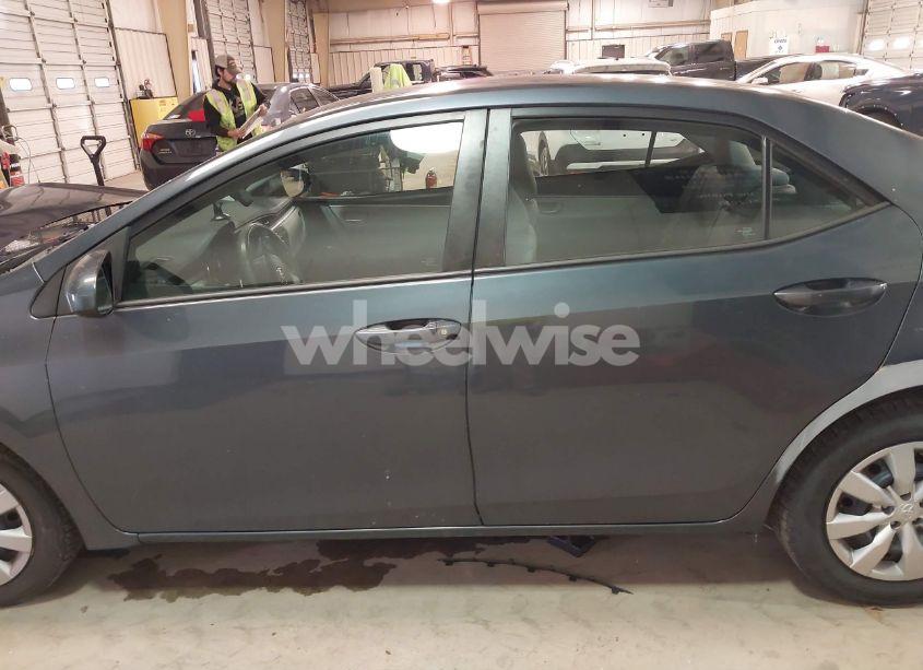 Photo 14 of 2016 Toyota Corolla LE (VIN 5YFBURHE5GP491604)