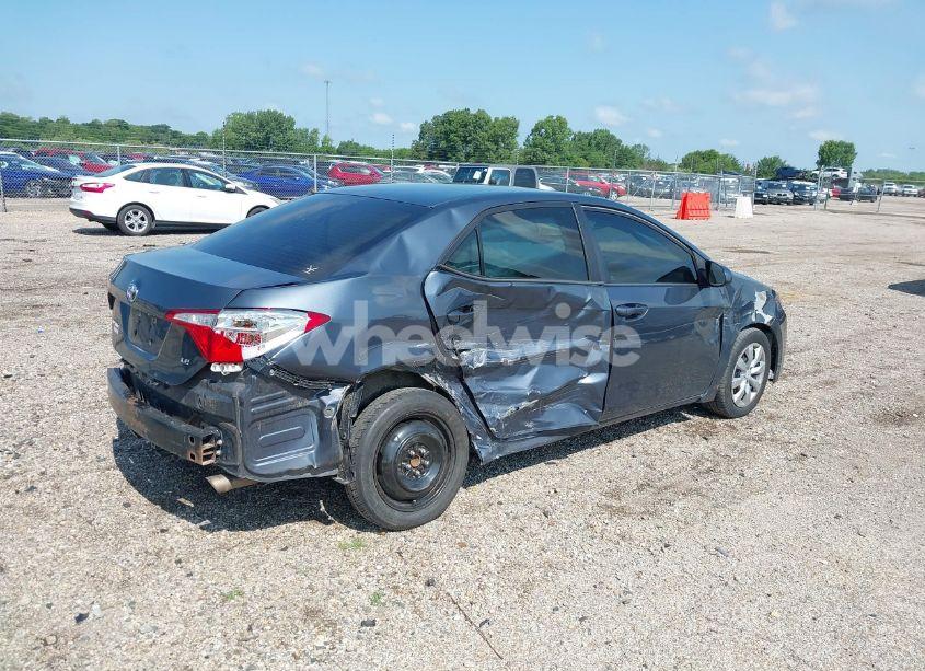 Photo 4 of 2016 Toyota Corolla LE (VIN 5YFBURHE5GP508644)