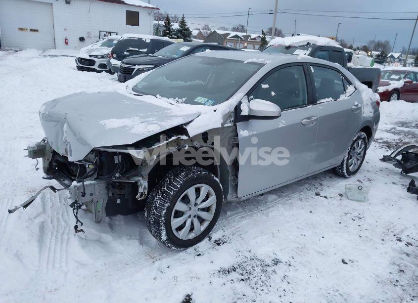 Photo 2 of 2016 Toyota Corolla LE (VIN 5YFBURHE5GP563224)