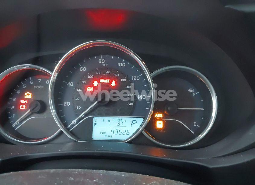 Photo 7 of 2016 Toyota Corolla LE (VIN 5YFBURHE5GP563224)