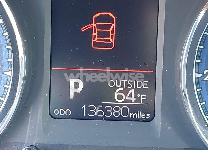 Photo 16 of 2017 Toyota Corolla LE (VIN 5YFBURHE5HP569817)