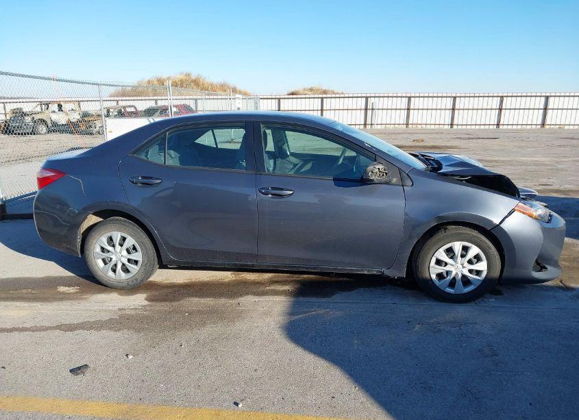 Photo 13 of 2017 Toyota Corolla L (VIN 5YFBURHE5HP595477)