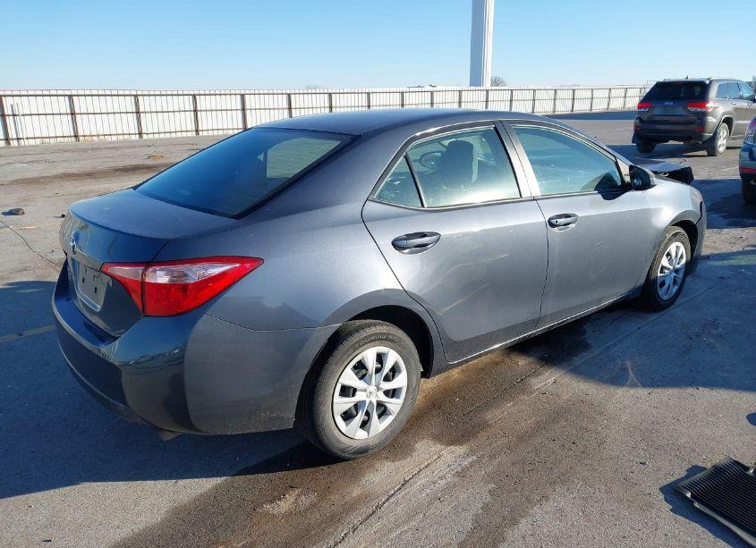 Photo 4 of 2017 Toyota Corolla L (VIN 5YFBURHE5HP595477)