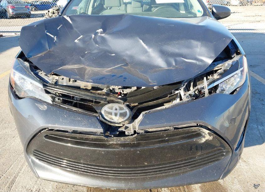 Photo 6 of 2017 Toyota Corolla L (VIN 5YFBURHE5HP595477)