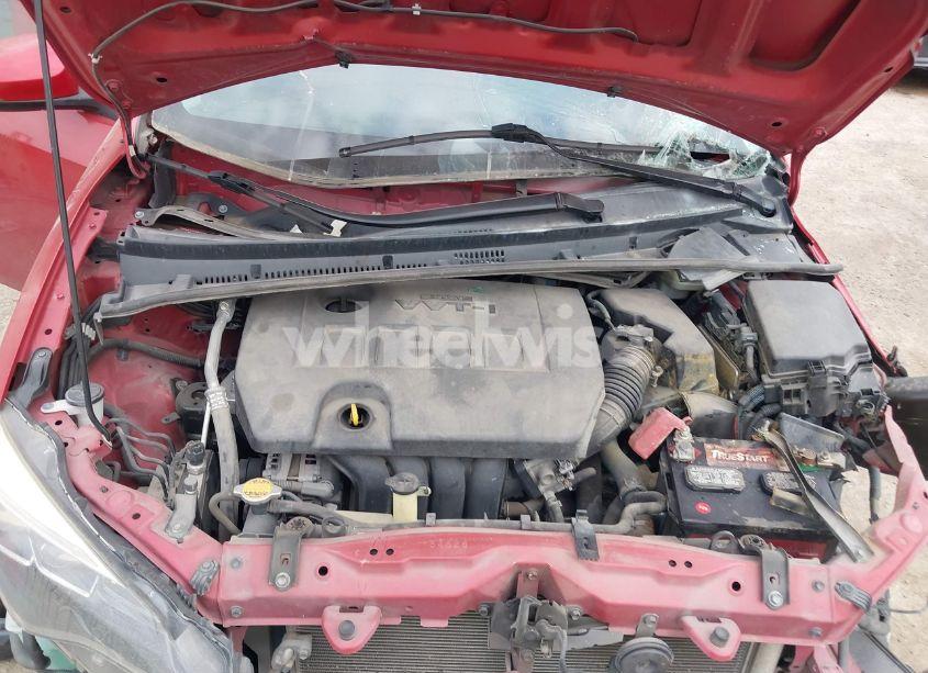 Photo 10 of 2017 Toyota Corolla SE (VIN 5YFBURHE5HP610043)