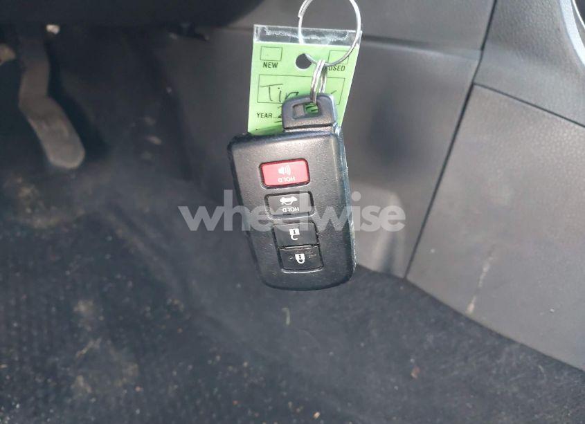 Photo 11 of 2017 Toyota Corolla SE SPECIAL EDITION (VIN 5YFBURHE5HP624458)