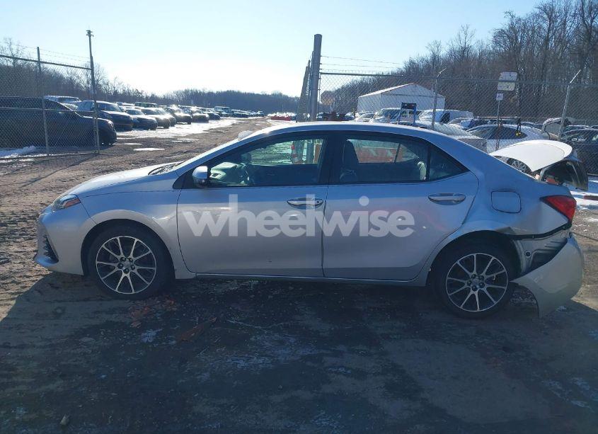 Photo 14 of 2017 Toyota Corolla SE SPECIAL EDITION (VIN 5YFBURHE5HP624458)