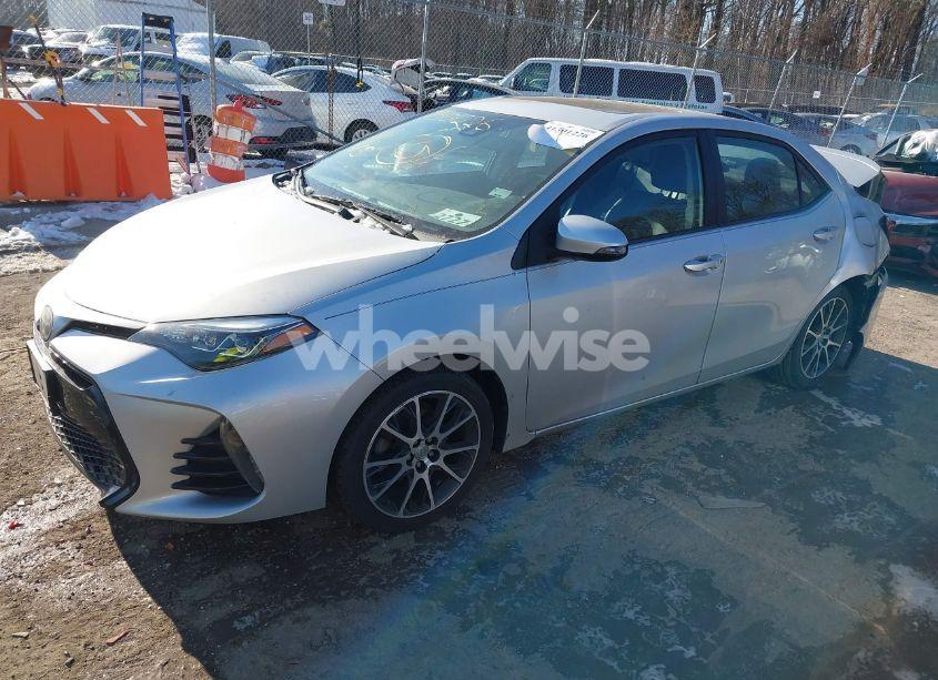 Photo 2 of 2017 Toyota Corolla SE SPECIAL EDITION (VIN 5YFBURHE5HP624458)