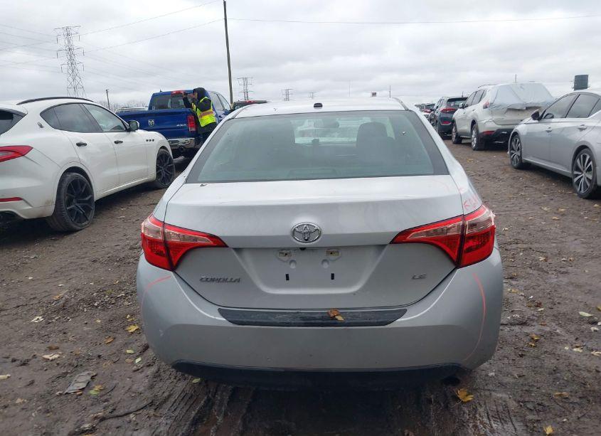 Photo 16 of 2017 Toyota Corolla L/LE/XLE/SE/XSE (VIN 5YFBURHE5HP629952)