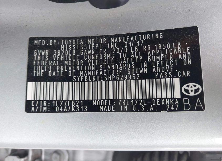 Photo 9 of 2017 Toyota Corolla L/LE/XLE/SE/XSE (VIN 5YFBURHE5HP629952)