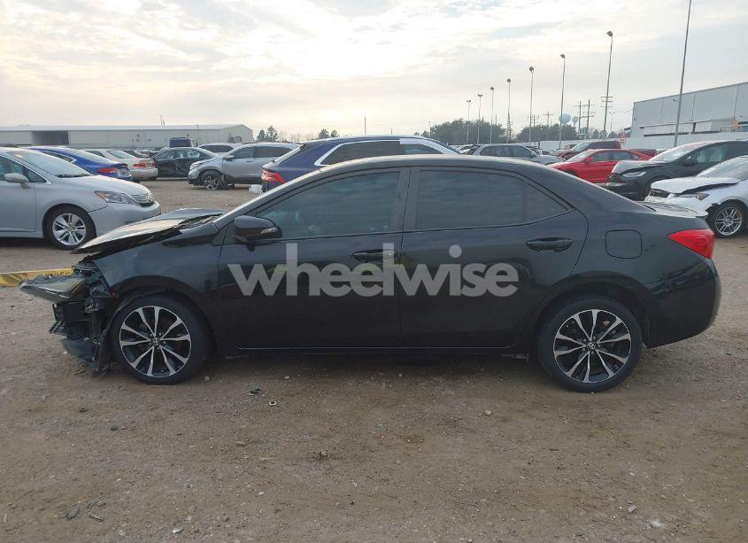 Photo 15 of 2017 Toyota Corolla SE (VIN 5YFBURHE5HP636920)