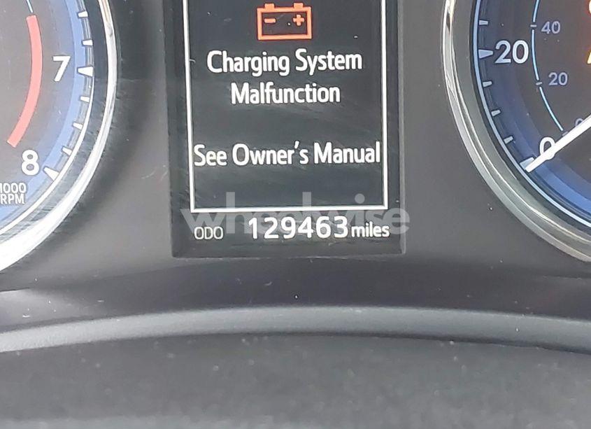 Photo 16 of 2017 Toyota Corolla SE (VIN 5YFBURHE5HP636920)