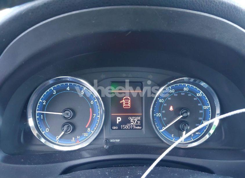 Photo 7 of 2017 Toyota Corolla LE (VIN 5YFBURHE5HP639431)