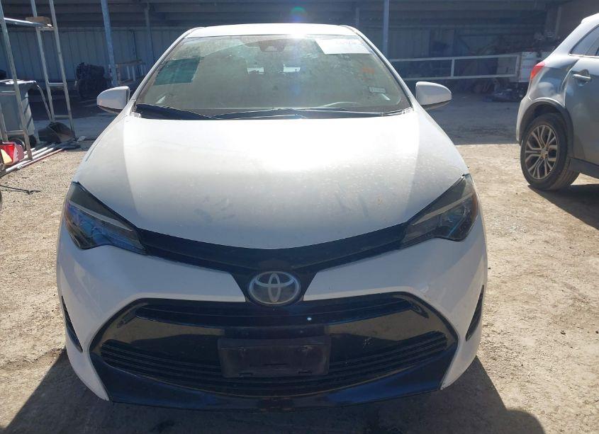 Photo 12 of 2017 Toyota Corolla L (VIN 5YFBURHE5HP668444)