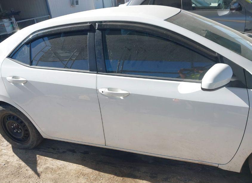 Photo 13 of 2017 Toyota Corolla L (VIN 5YFBURHE5HP668444)